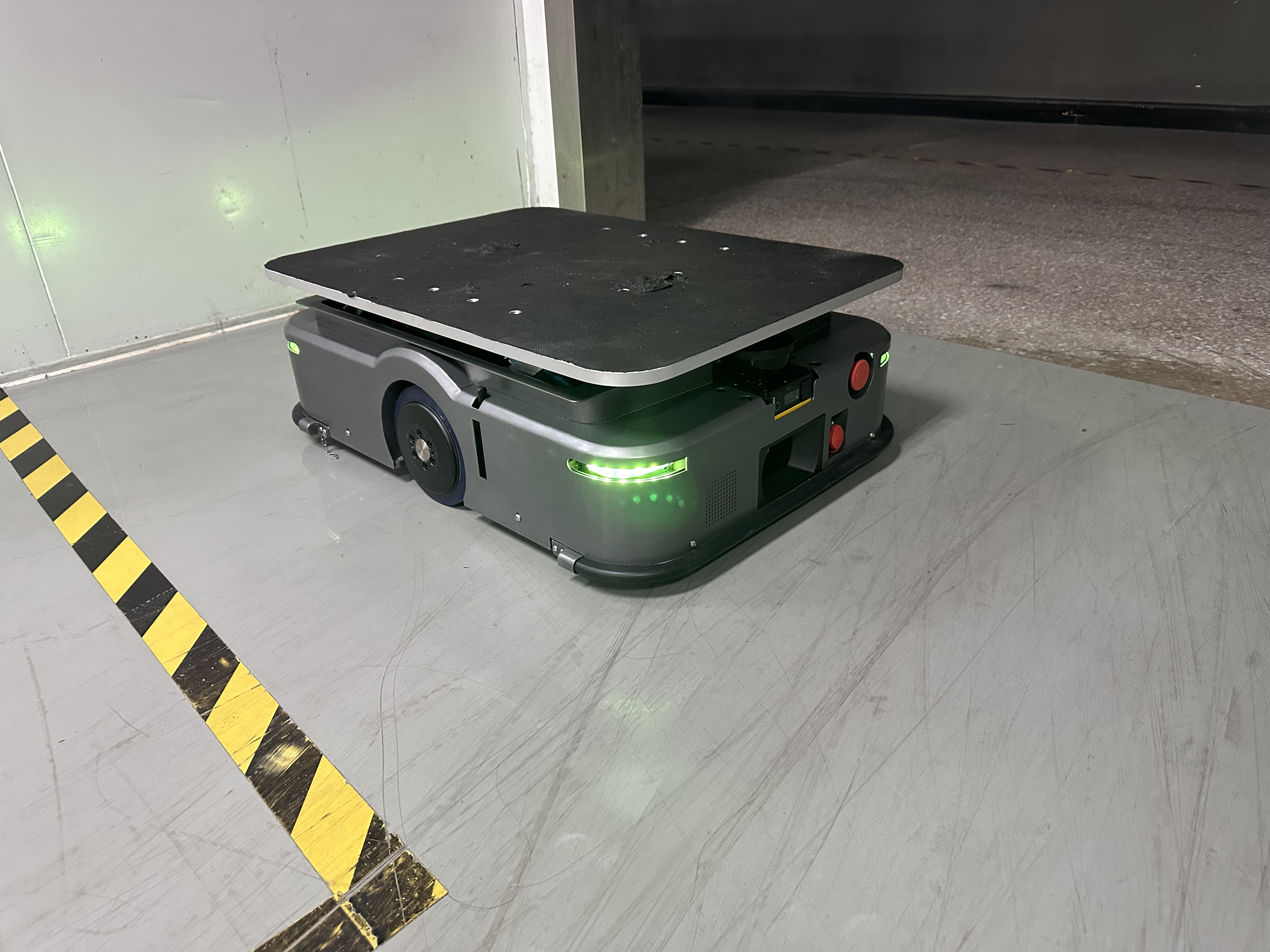 潜伏顶升AMR W300J